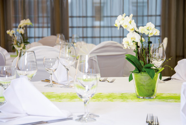 Festlich gedeckter Tisch im Hotel Begardenhof